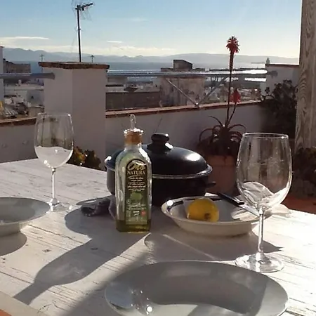 Con Espectaculares Vistas! 公寓 *
